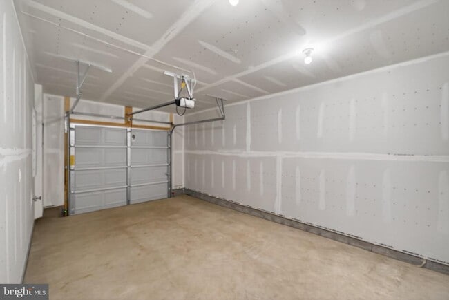 Foto del edificio - 103 Brashear Ct