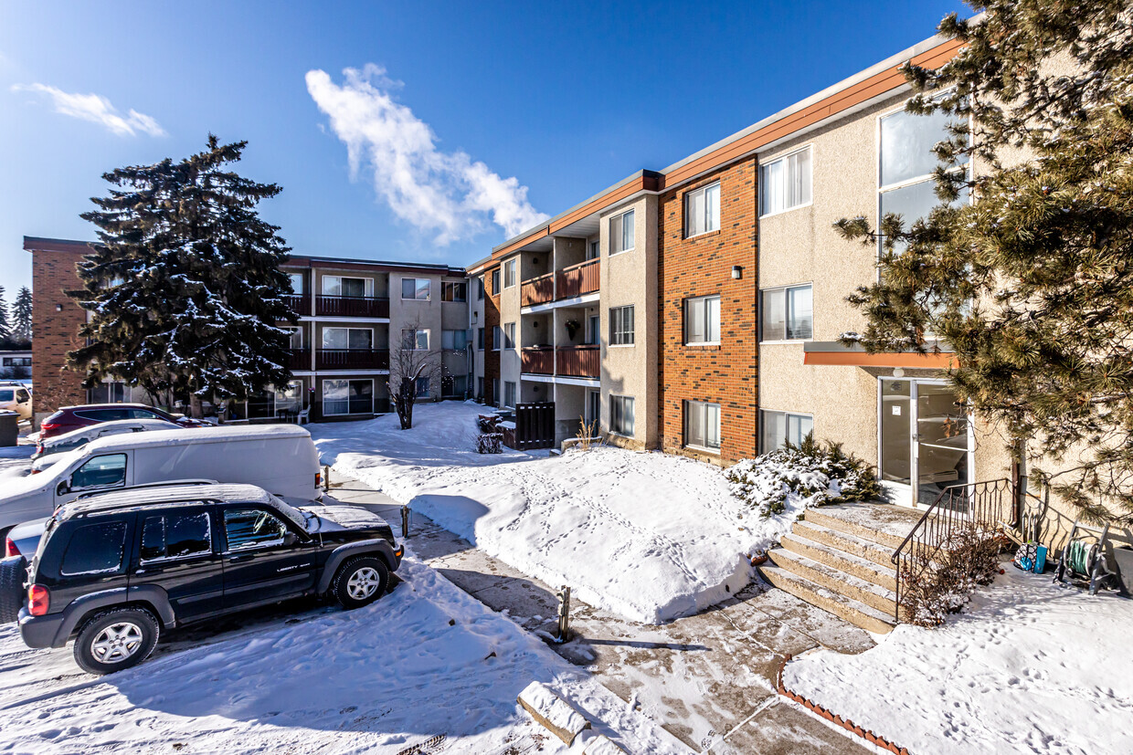 Building Photo - Gemini Apartments