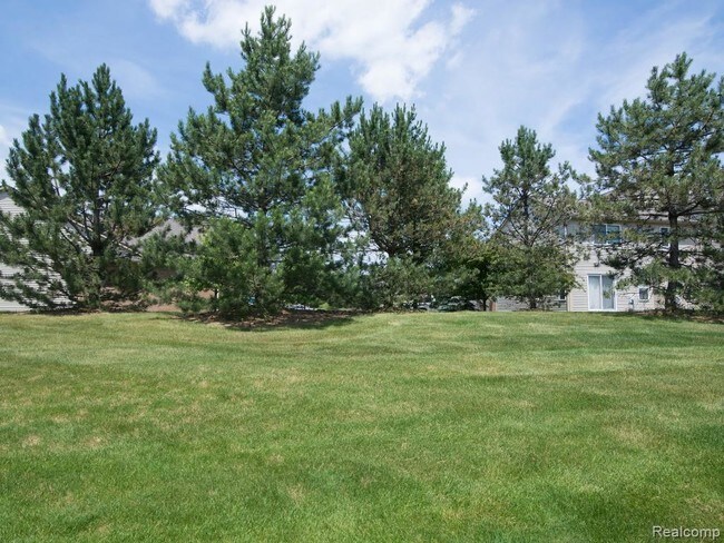 Building Photo - 8112 Springdale Dr