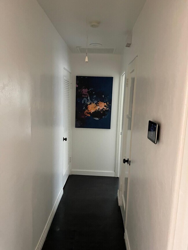 Foto del edificio - 6728 Solita Ave