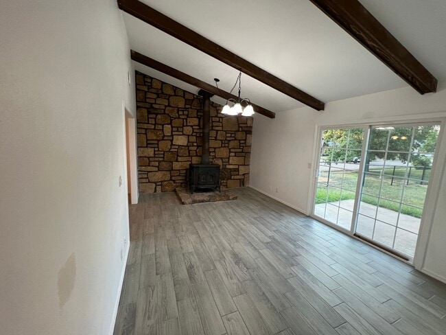 Building Photo - 2316 W Ithica St