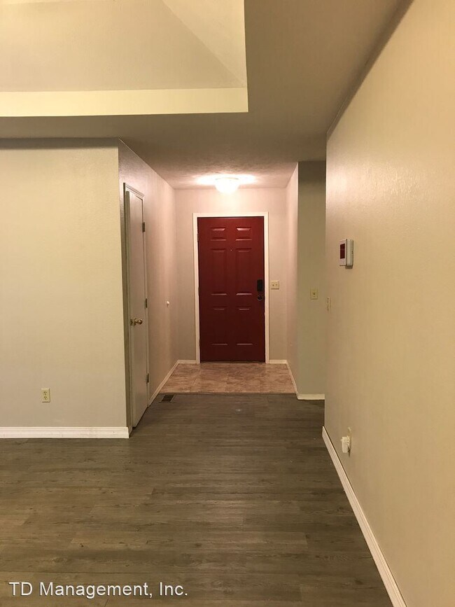 Foto del edificio - 3 br, 2 bath House - 572 S Bradford Ave