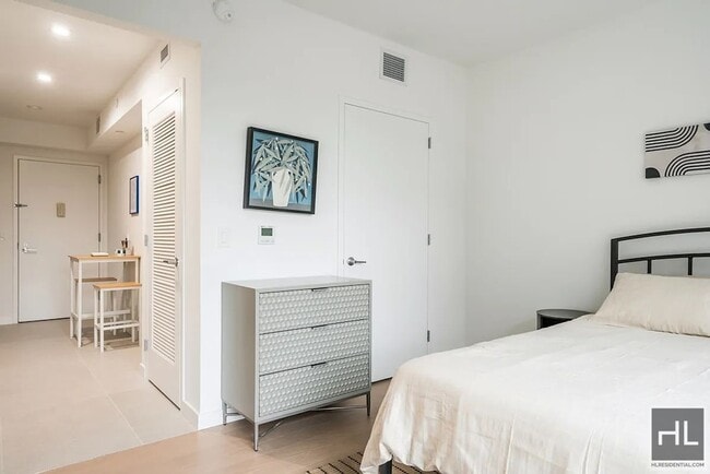 Foto del edificio - NOSTRAND AVENUE