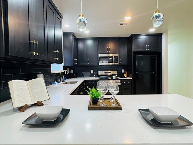 Foto del edificio - 2220 NE 18th St