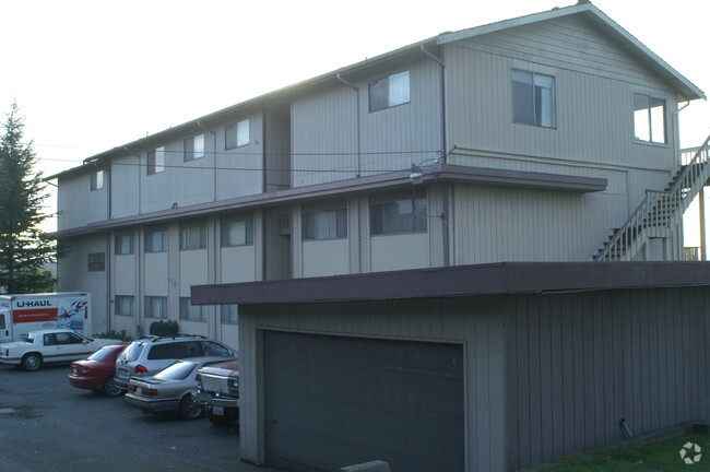 Foto del edificio - Rainier Sound View Apartments