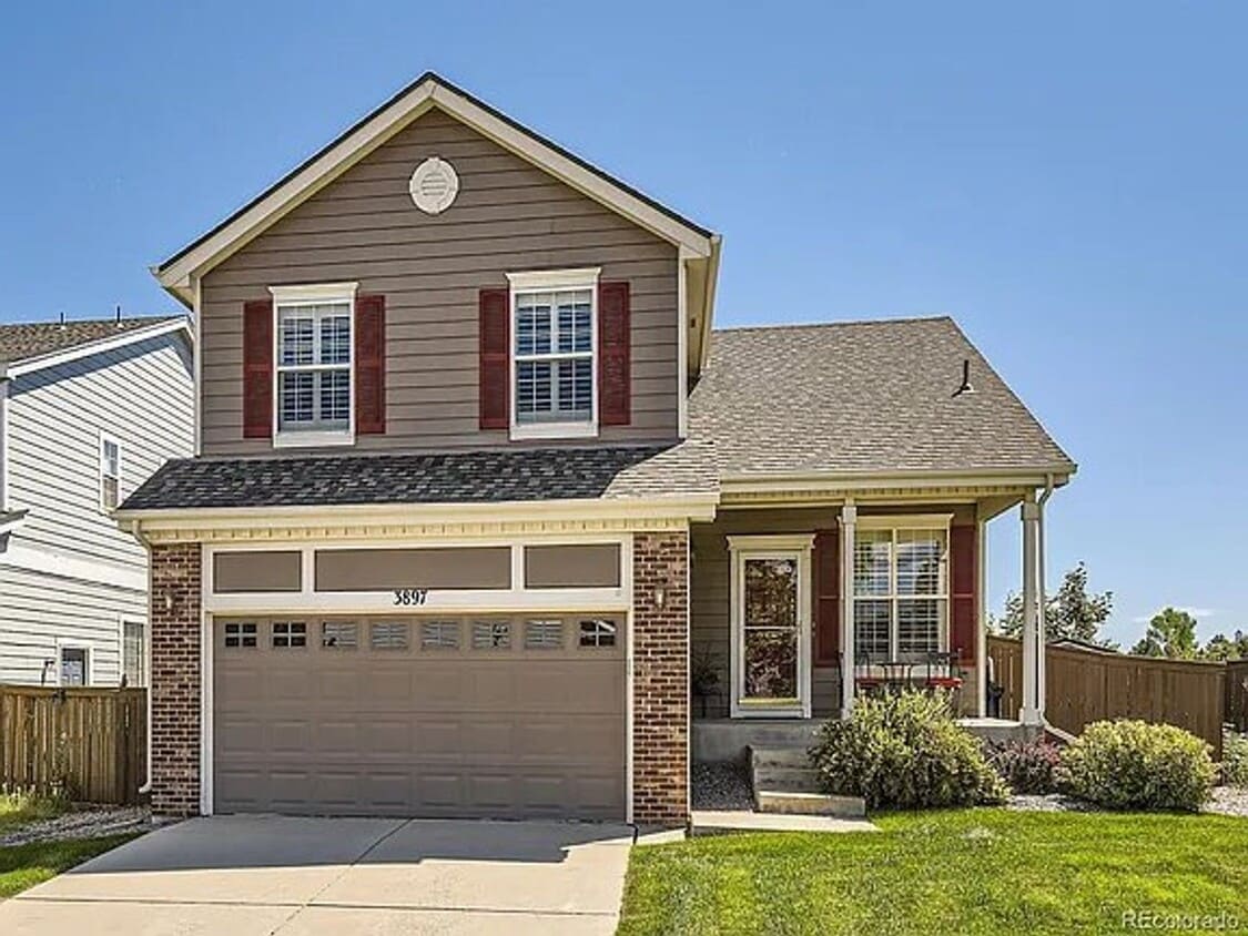 Primary Photo - Beautiful 3 Bedroom 3.5 Bath Home in Highlands Ranch – Finished Basement & Great Location!