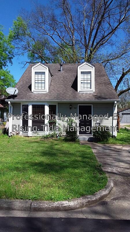 Primary Photo - 709 19th St SW