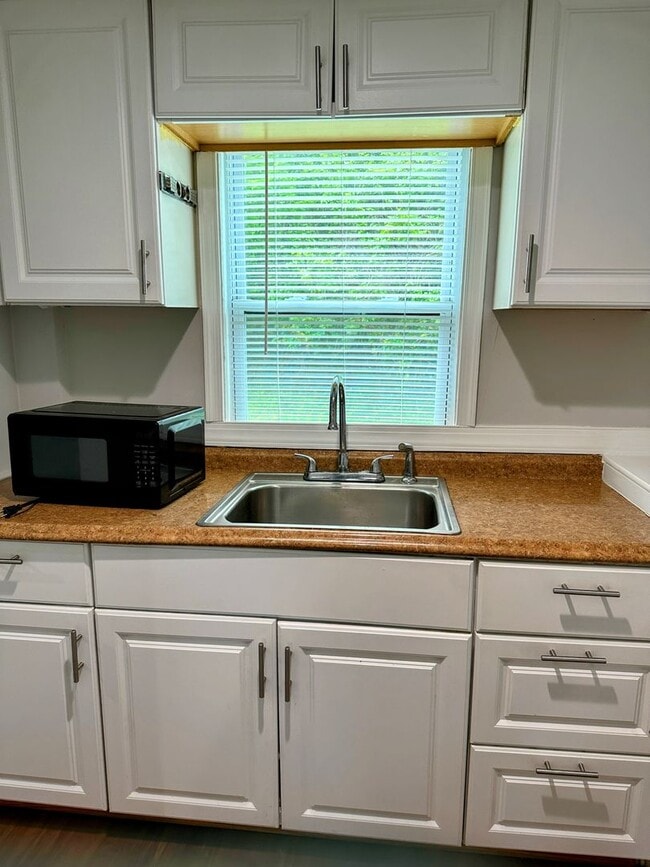 Building Photo - Cottage in Port Tobacco