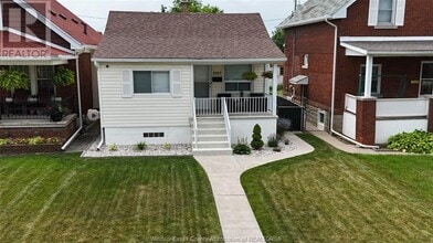 Building Photo - 1527 Pierre Ave