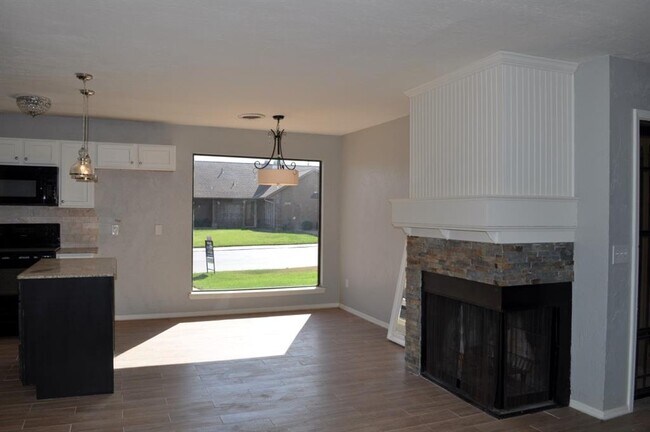 Foto del edificio - 6805 NW 63rd Terrace