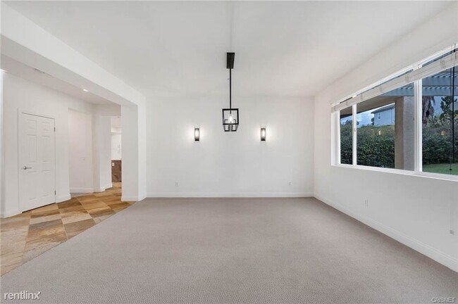 Building Photo - 4 br, 4 bath House - 12215 Delante Ct