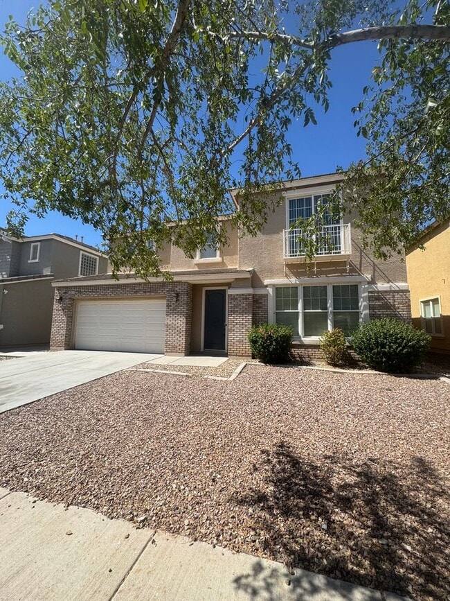 Building Photo - LARGE 5 BEDROOM HOME IN LAVEEN