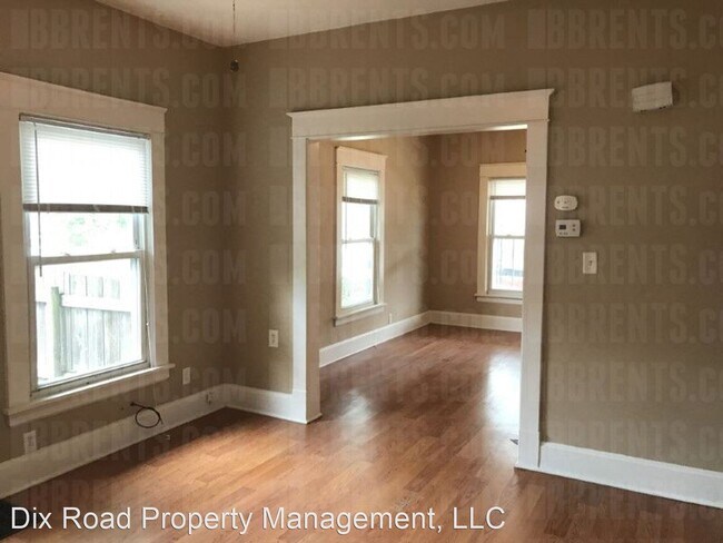 Building Photo - 2 br, 1.5 bath House - 2010 Hill Avenue,