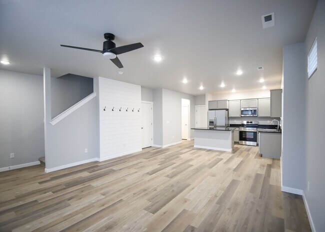 Foto del edificio - Baraya Townhomes: Modern Townhomes for Rent in Meridian, ID