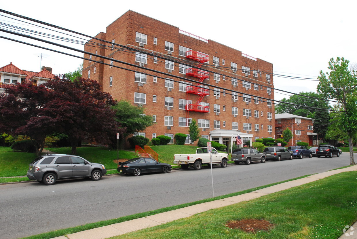 Building Photo - Cherry Hill Towers