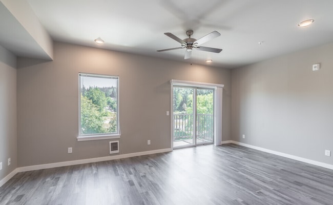 Interior Photo - Samish Station III