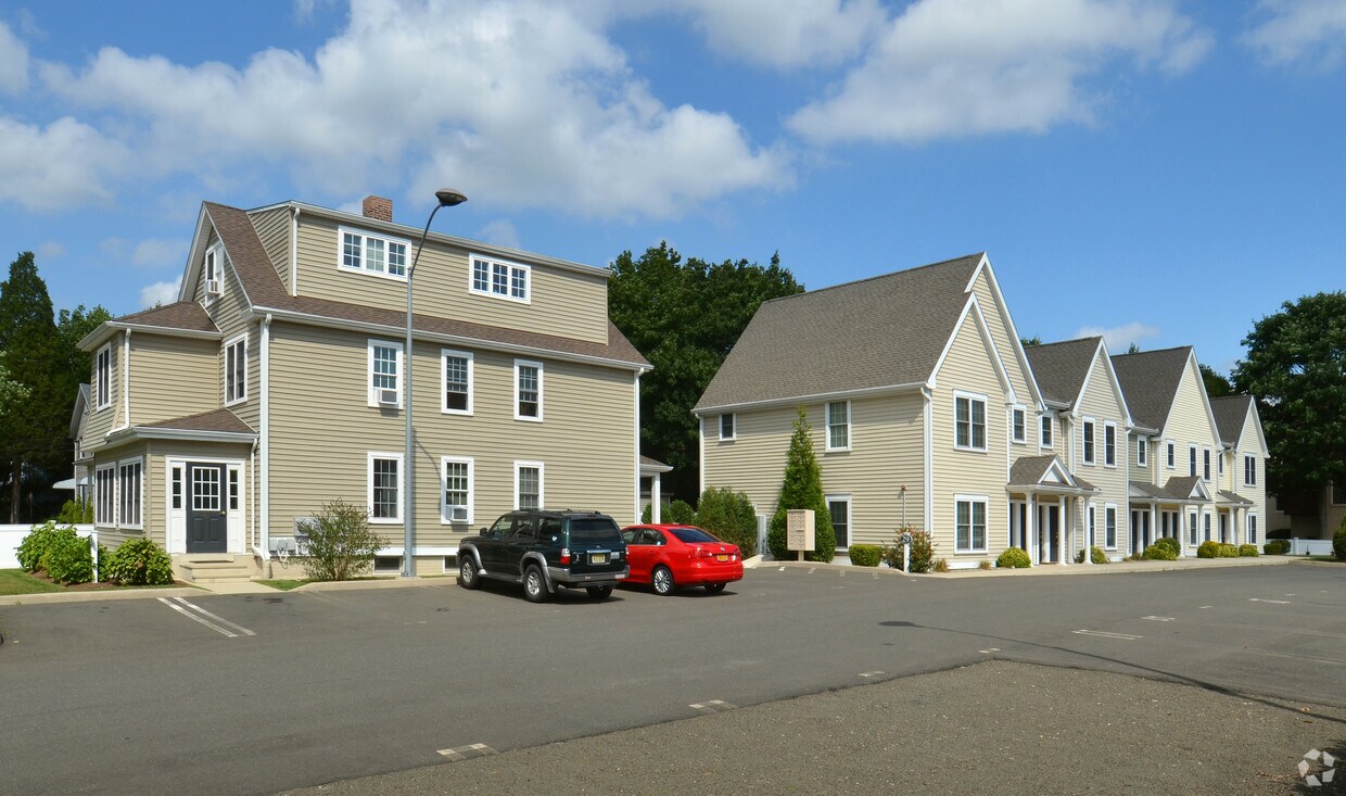 Metro 29 Apartments in Hamden, CT