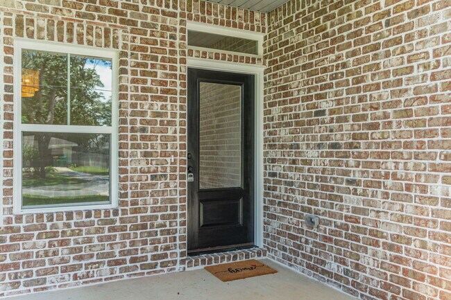 Foto del edificio - 1404 Hickory St