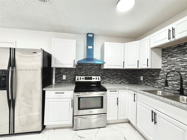 Foto del edificio - 10365 SW 149th Terrace