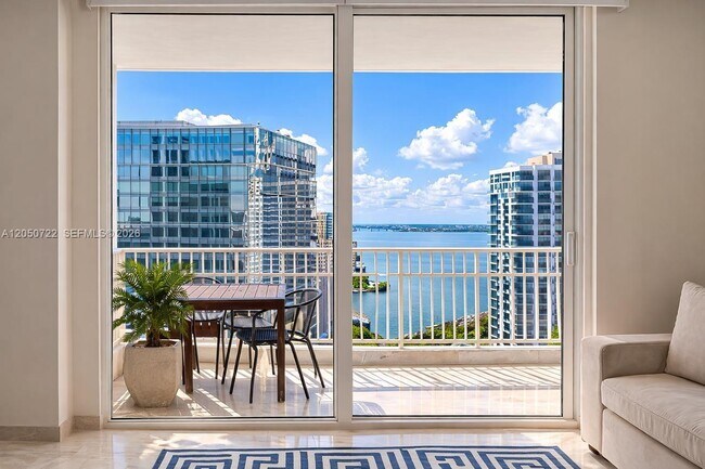 Building Photo - 701 Brickell Key Blvd