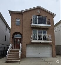 Building Photo - 75 Jabez St