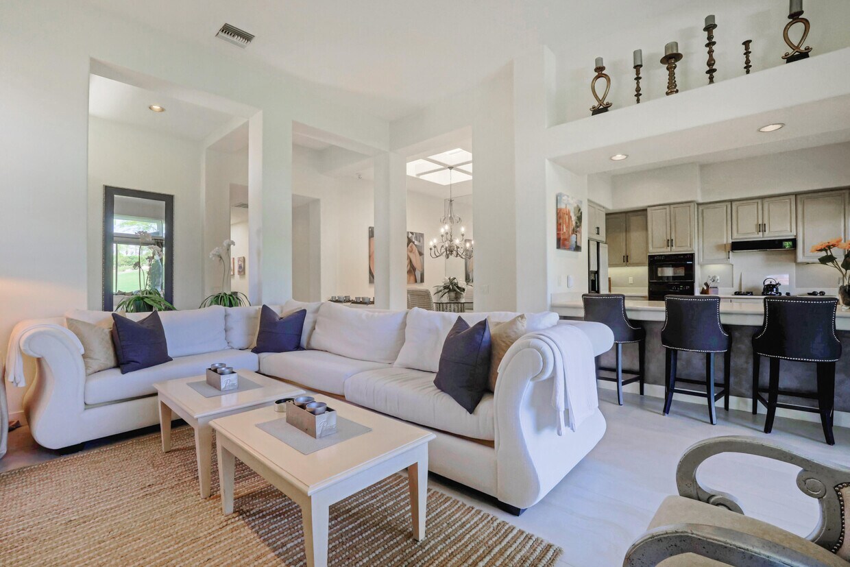 Foto principal - 371 Indian Ridge Dr