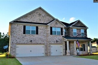 Building Photo - 304 White Oleander Dr