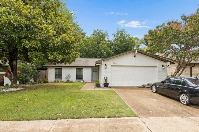Photo - 3818 Ruidosa Avenue Unit House