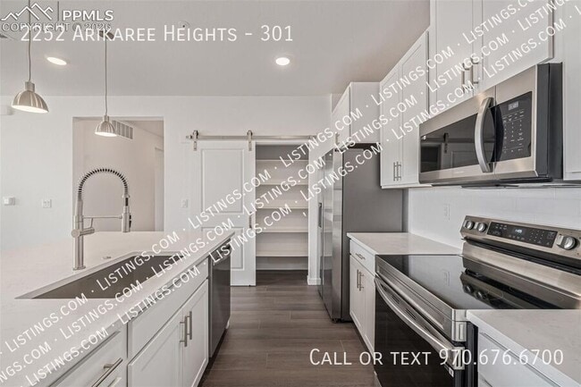 Foto del edificio - 2252 Arikaree Hts