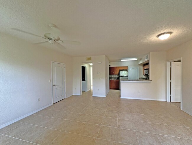 Foto del edificio - 130 SW Peacock Blvd
