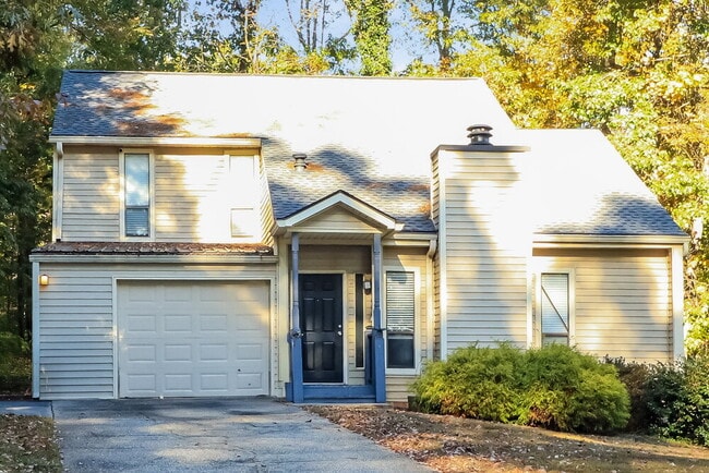 Building Photo - 338 St Patrick Dr SW