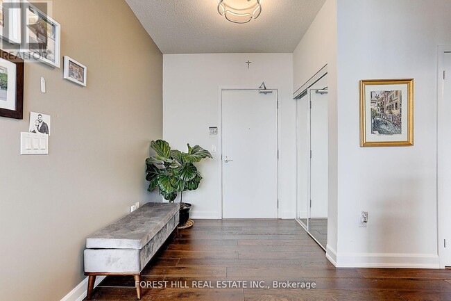 Building Photo - 800-2800 Lawrence Ave W