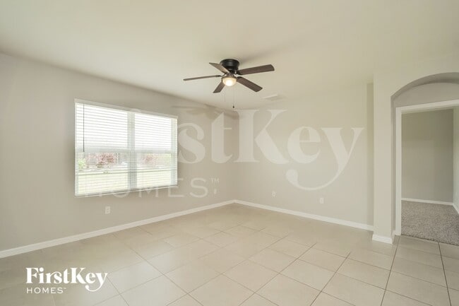 Foto del edificio - 411 SE 24th St
