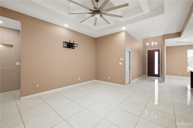 Foto del edificio - 521 Oak Ridge St