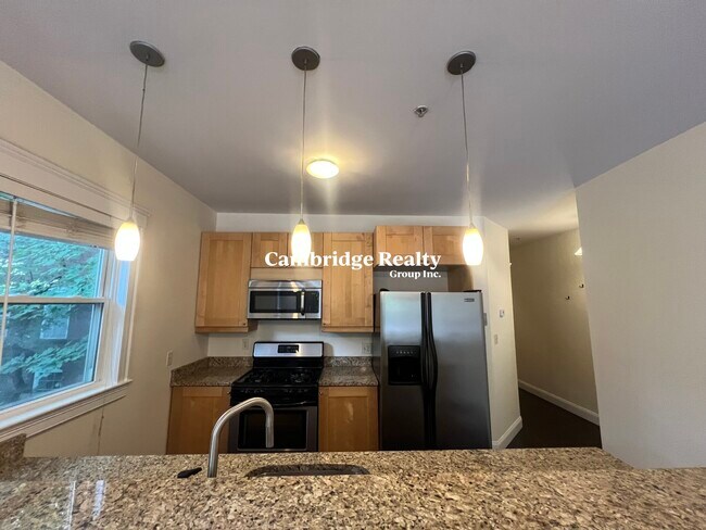 Building Photo - 11 Giles Park Building Photo - 11 Giles Park