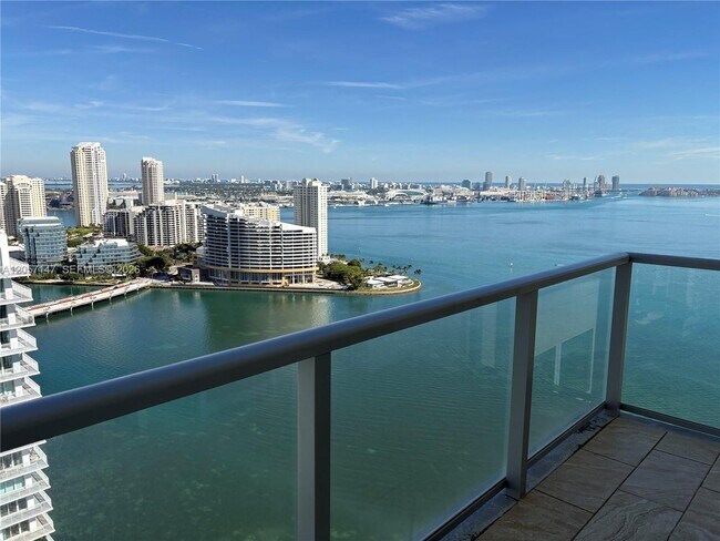 Foto del edificio - 1155 Brickell Bay Dr