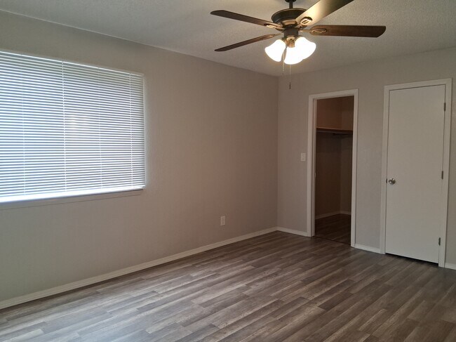 Foto del edificio - 11600 Marsh McCall Way