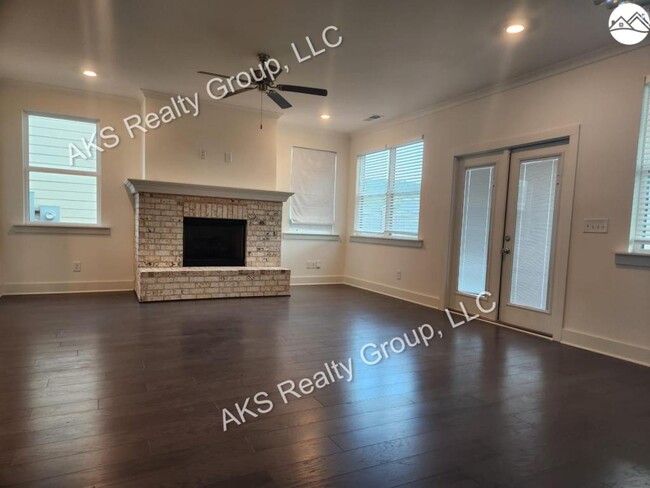 Foto del edificio - 838 Griffin Park Cir