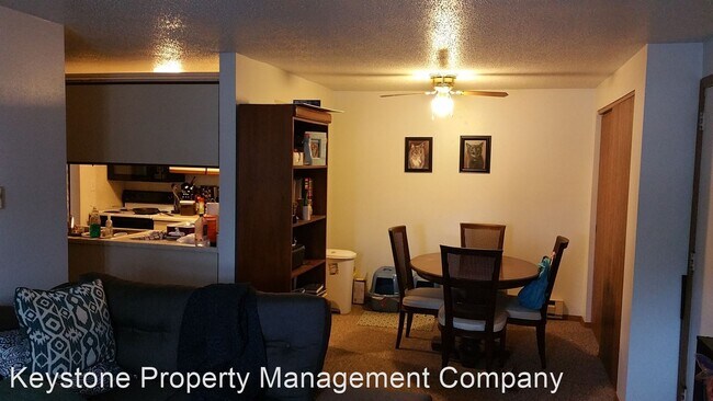 Foto del edificio - 2 br, 1 bath House - 906 Benton Dr. # 11