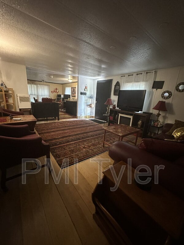 Foto del edificio - 117 Little Acorn Cove