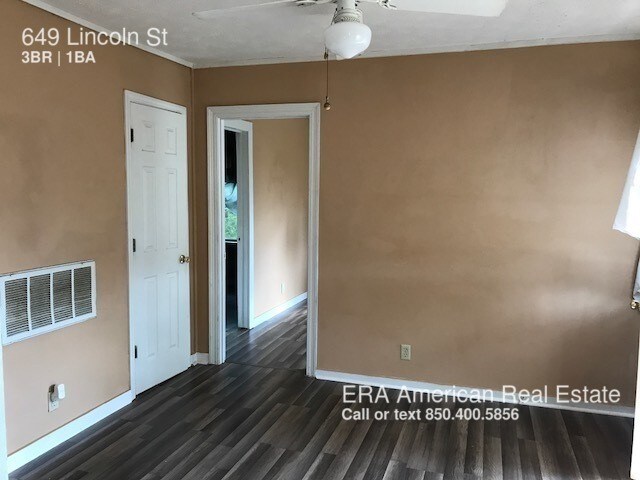 Building Photo - 649 S Lincoln St