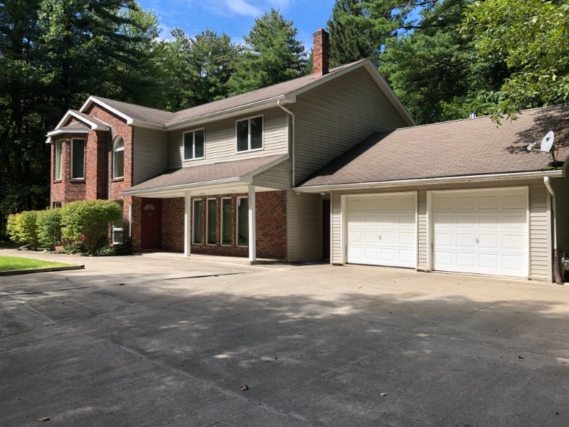 Primary Photo - 1433 New Scotland Rd