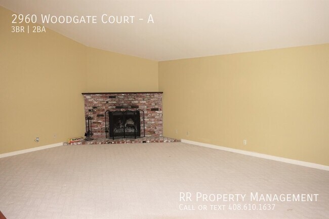 Foto del edificio - 2960 Woodgate Ct