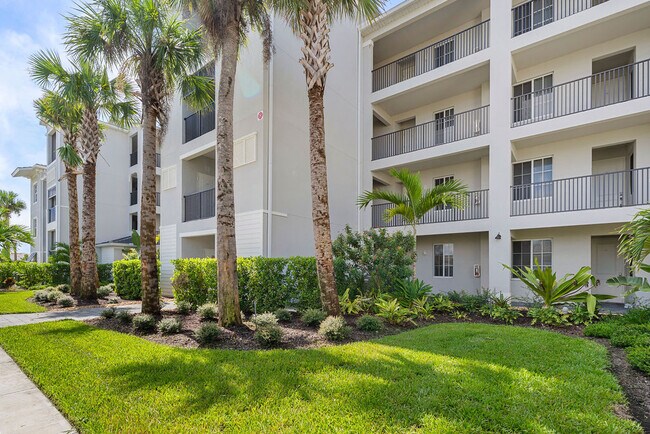 Building Photo - 5583 Double Eagle Cir