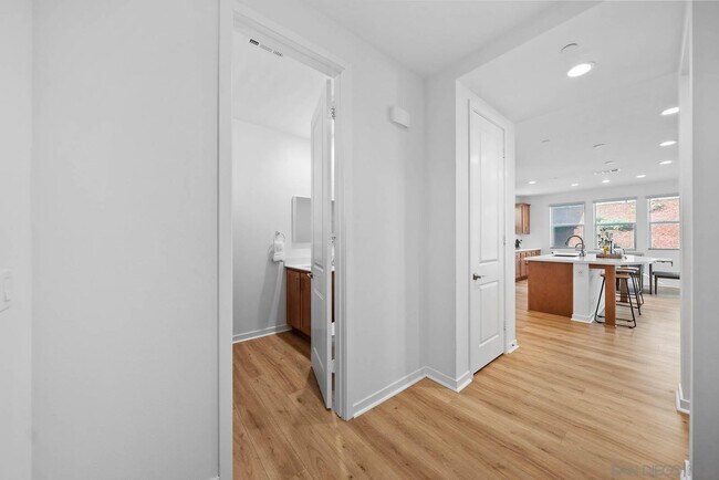 Building Photo - 32188 Penstemon Wy