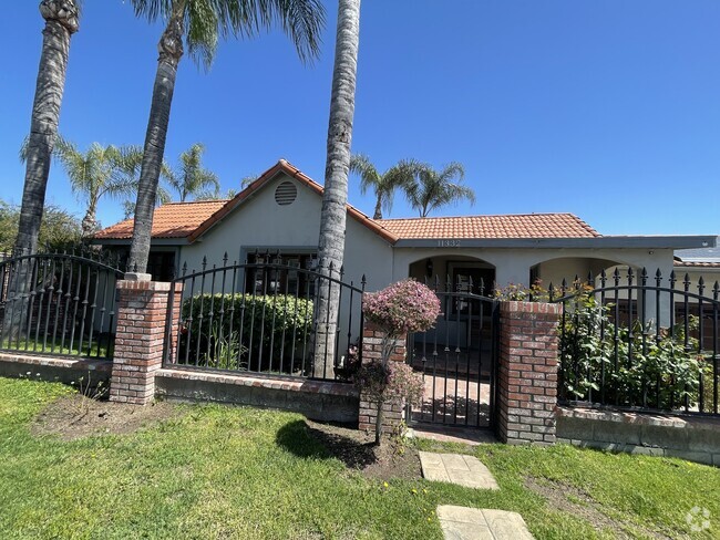 Casas de renta en San Fernando Valley - Sylmar, CA 