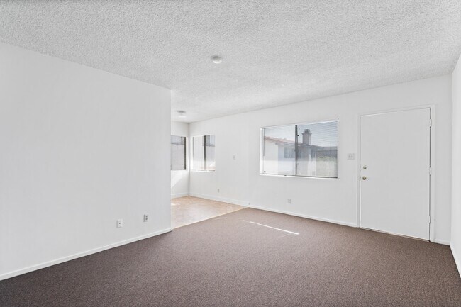 Building Photo - 717 South Meyler Street, Unit Unit B