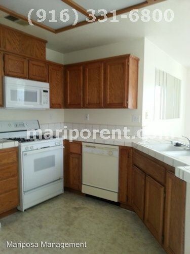 Building Photo - 4941 Chelsea Glen Ct