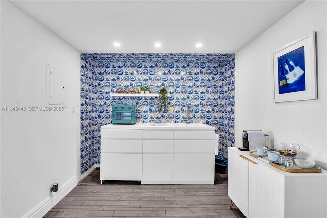 Foto del edificio - 1100 West Ave