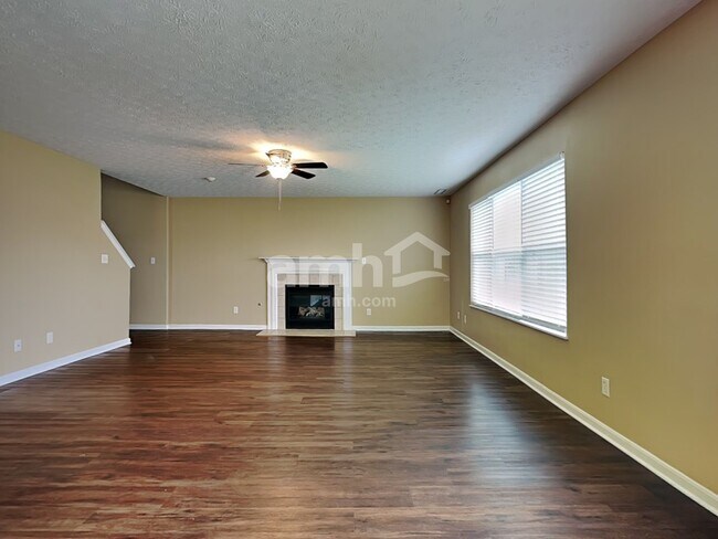 Foto del edificio - 8736 Gingerwood Ct